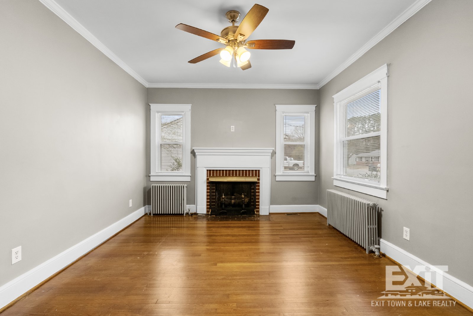 3 Bedroom 1 Bathroom Home property image