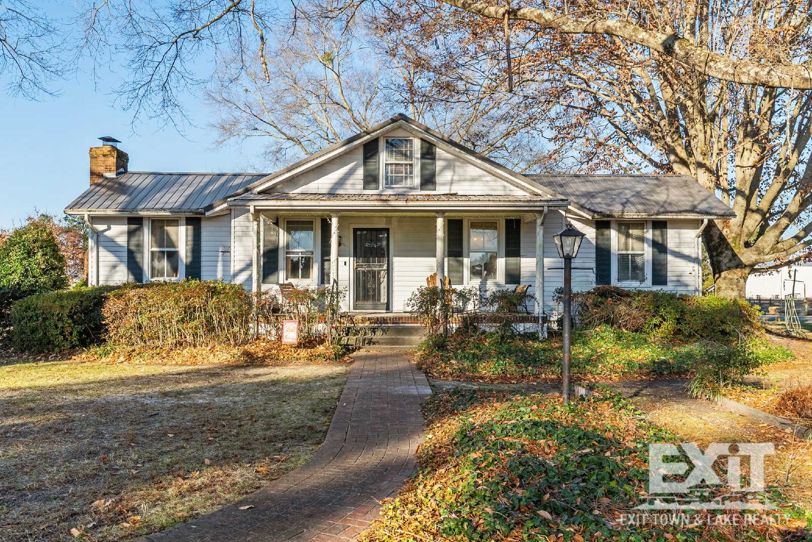 3 Bedroom 2 Bathroom Home property image