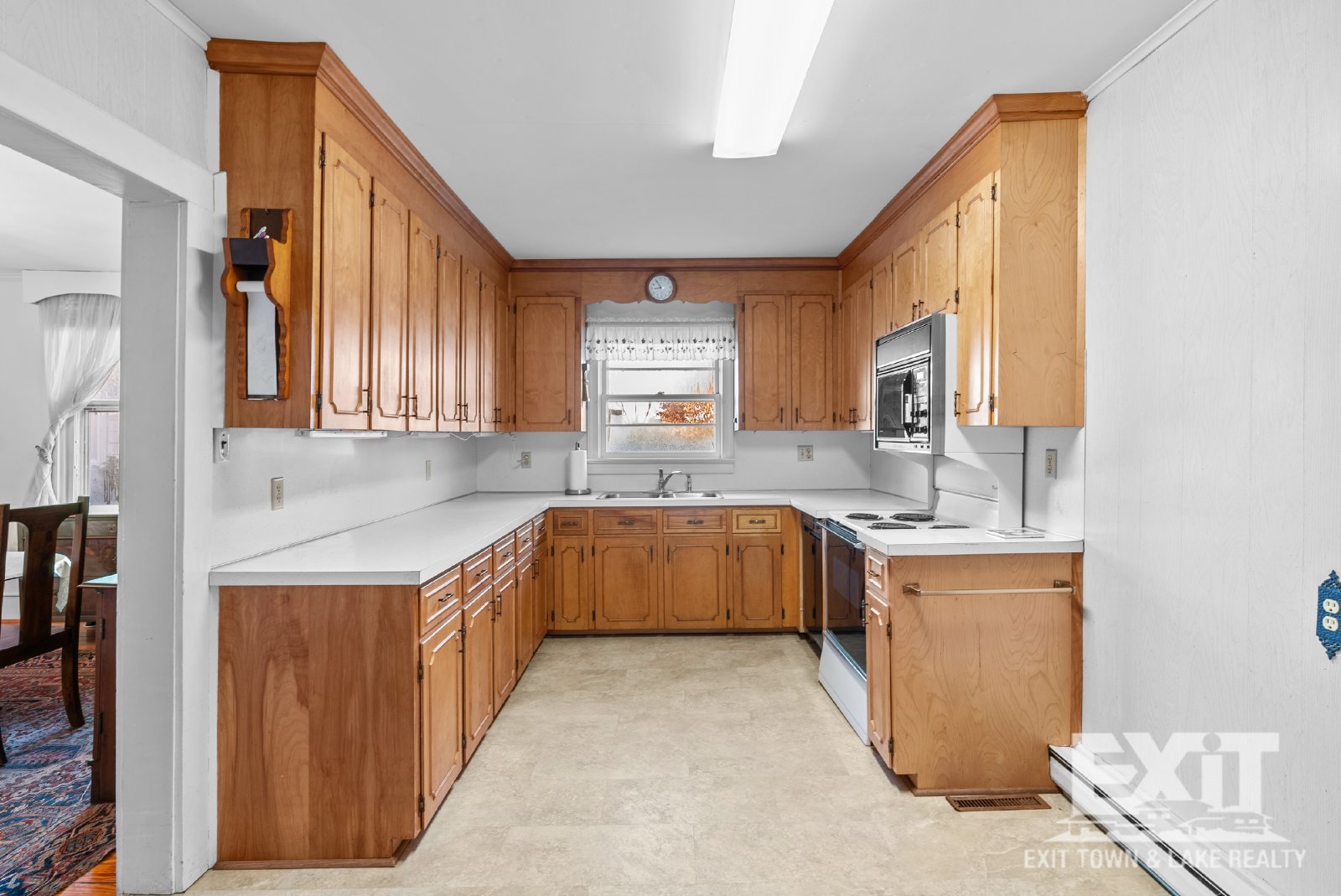 3 Bedroom 2 Bathroom Home property image