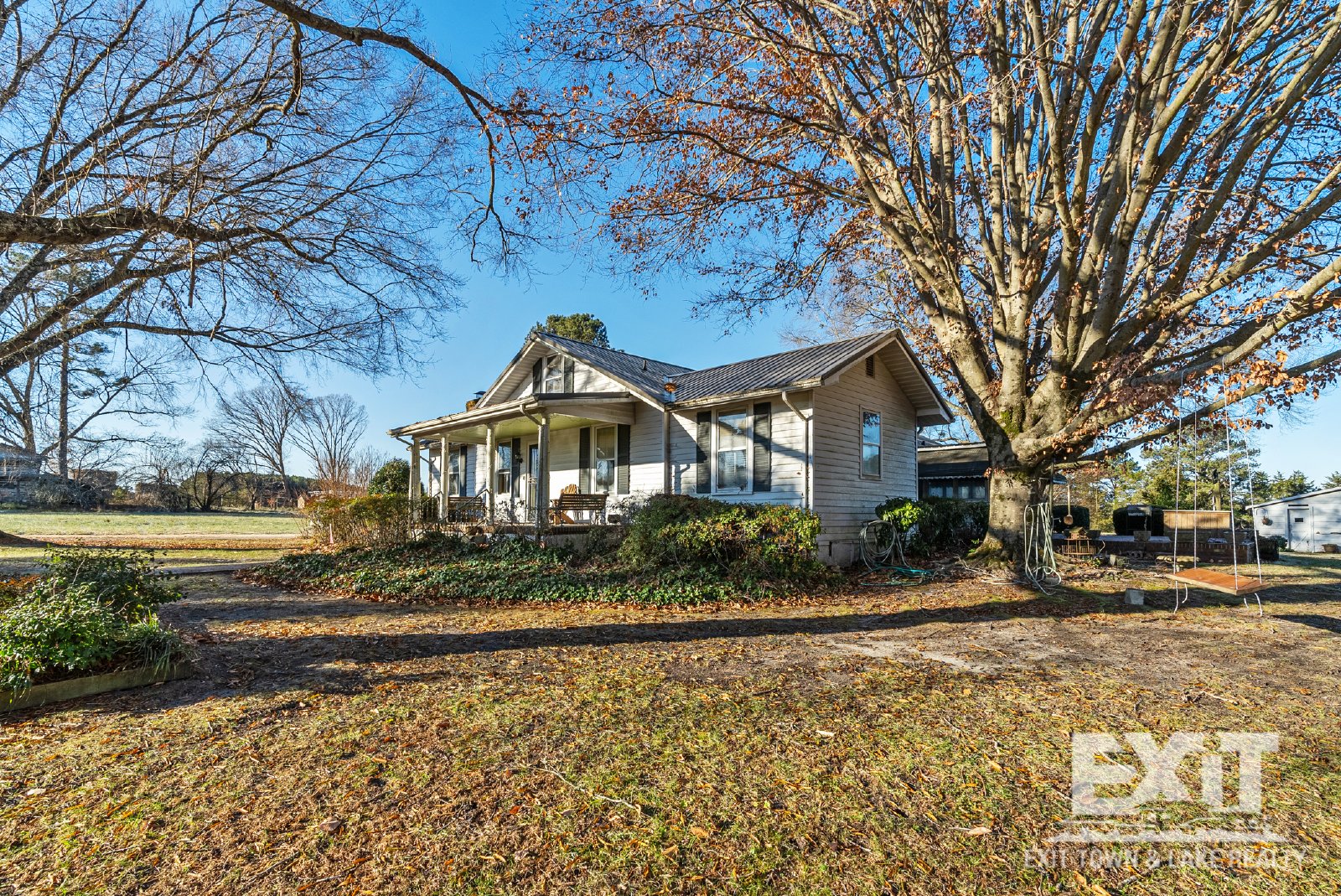 3 Bedroom 2 Bathroom Home property image