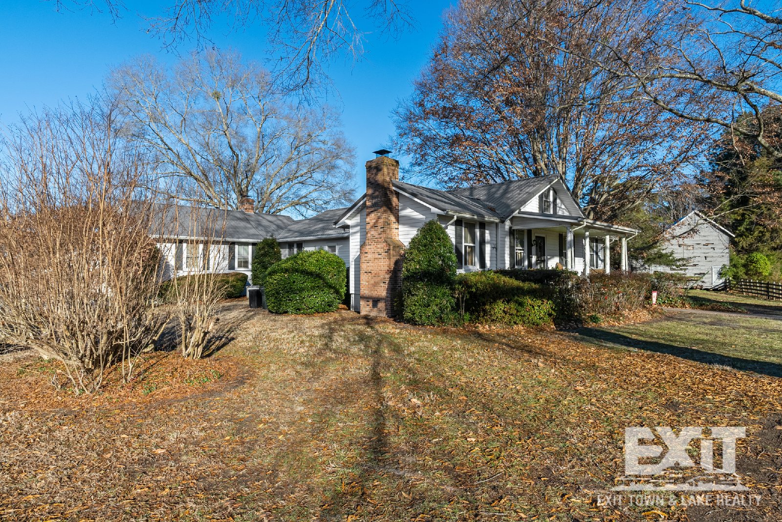 3 Bedroom 2 Bathroom Home property image