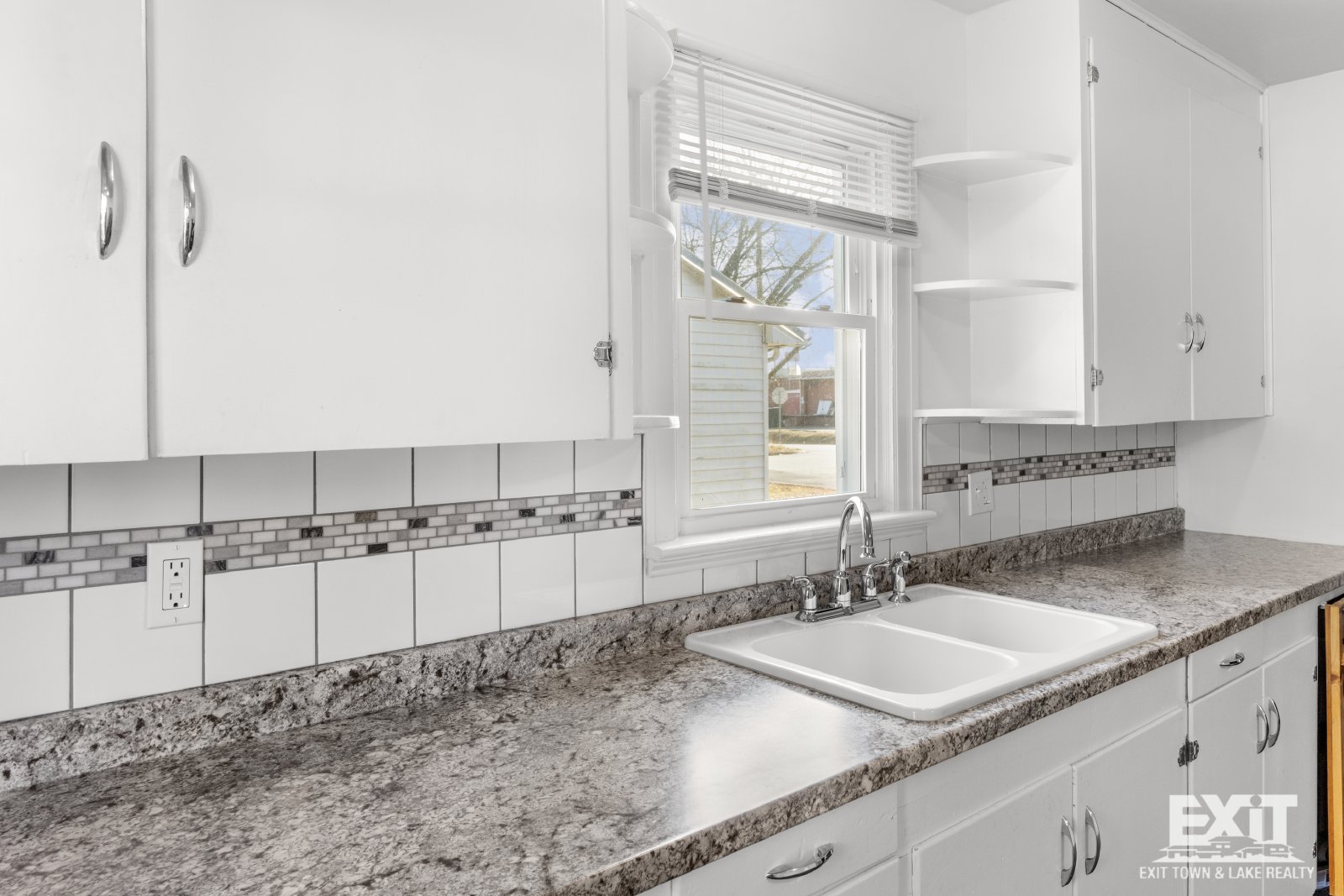 Welcome to your 2 bedroom, 1 bath home in South Hill! property image