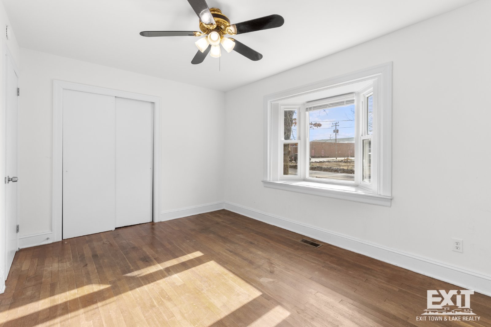 Welcome to your 2 bedroom, 1 bath home in South Hill! property image