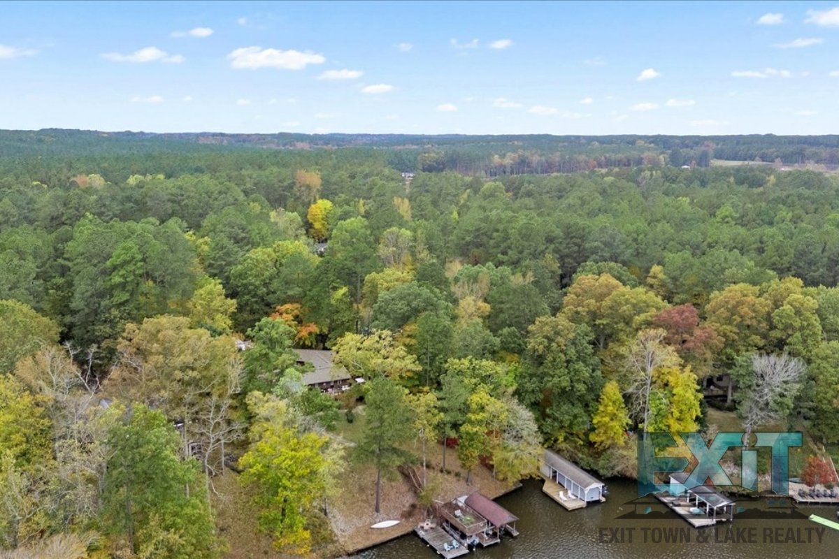 Lakefront Rental in Long Branch Shores property image