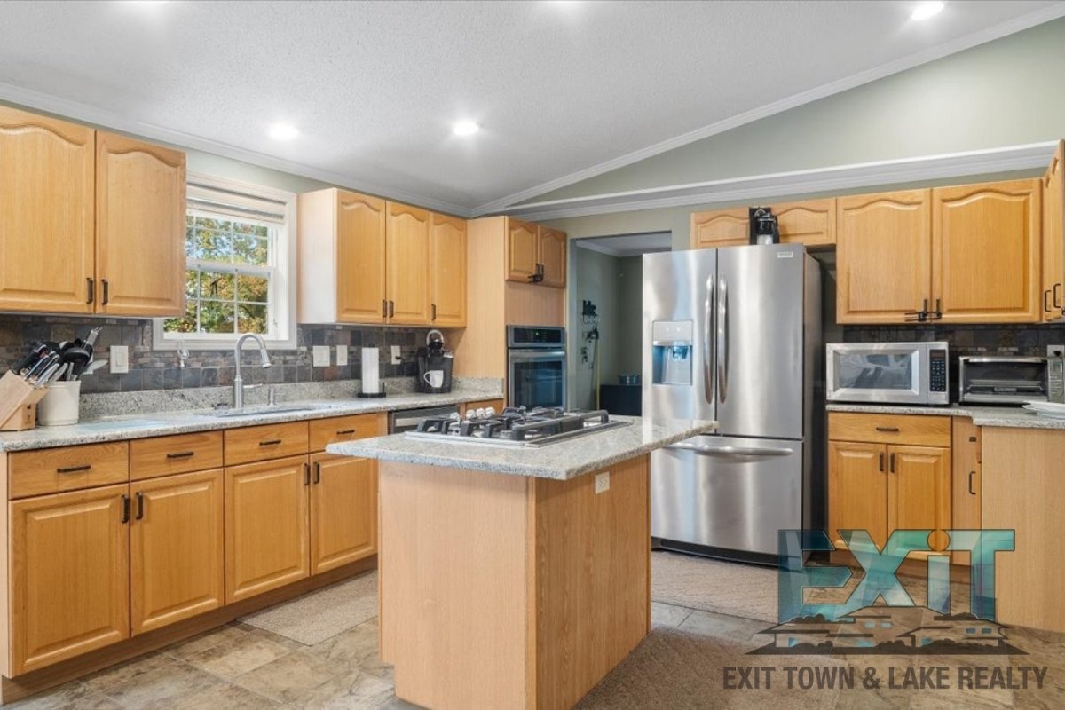 Lakefront Rental in Long Branch Shores property image