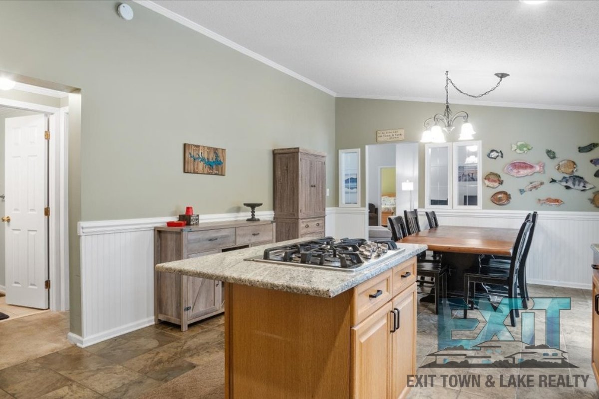 Lakefront Rental in Long Branch Shores property image