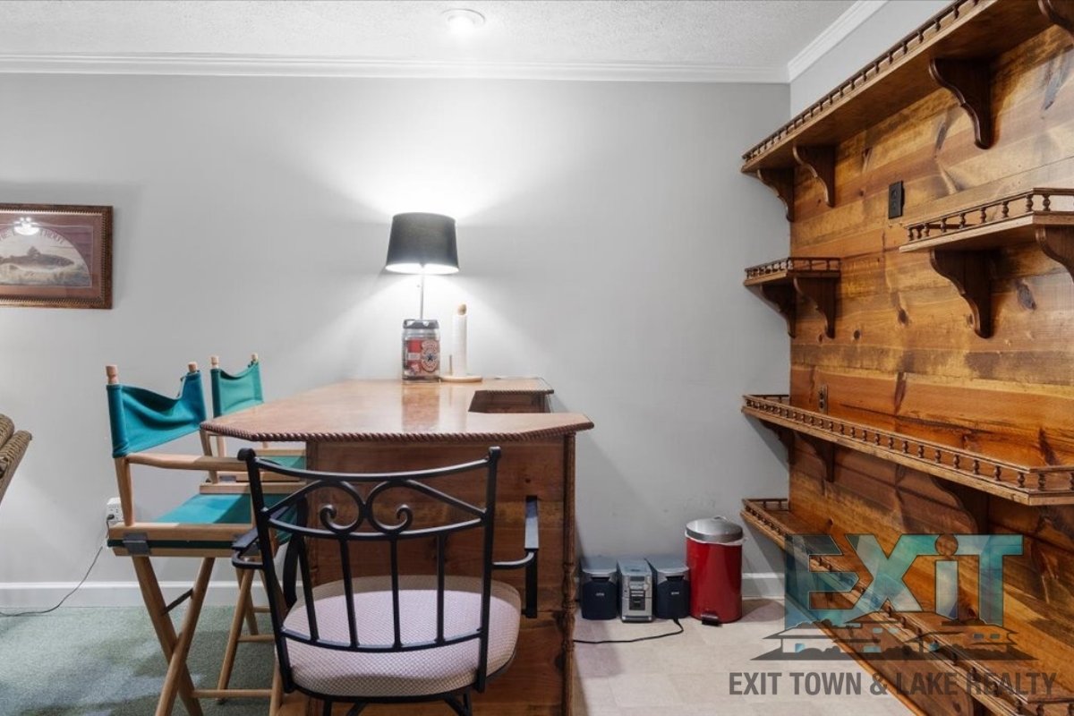 Lakefront Rental in Long Branch Shores property image