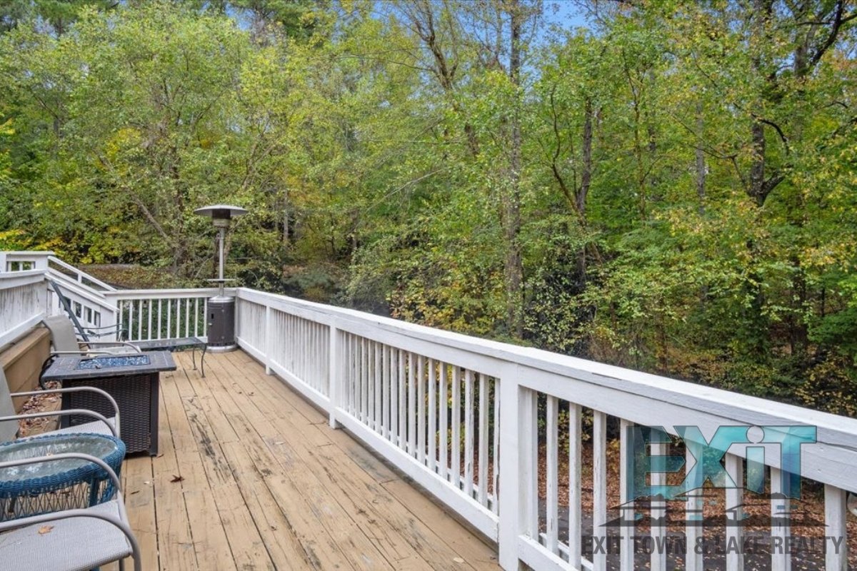 Lakefront Rental in Long Branch Shores property image