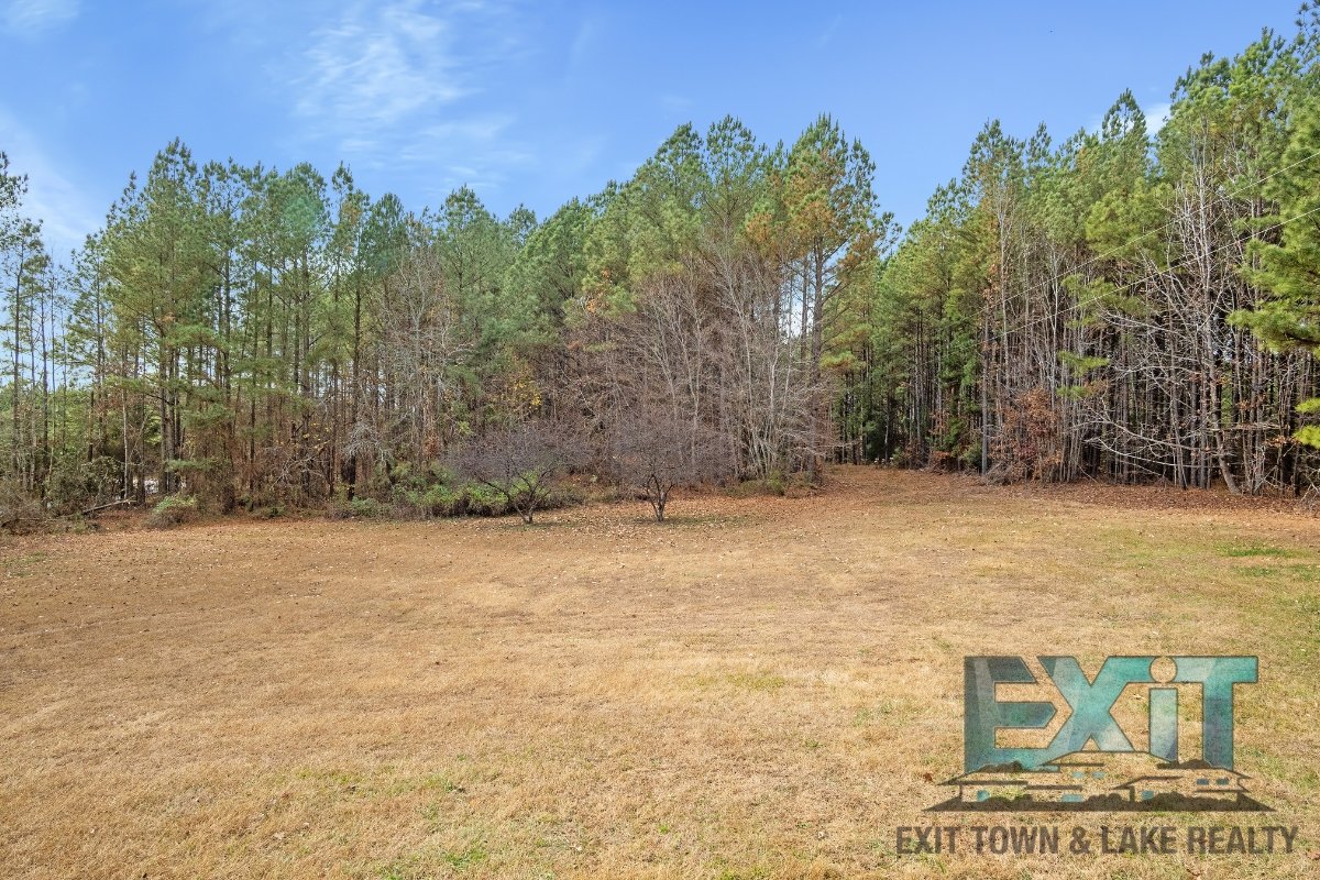 Beautiful Fully Renovated 3 Bed 2 Bath Home property image