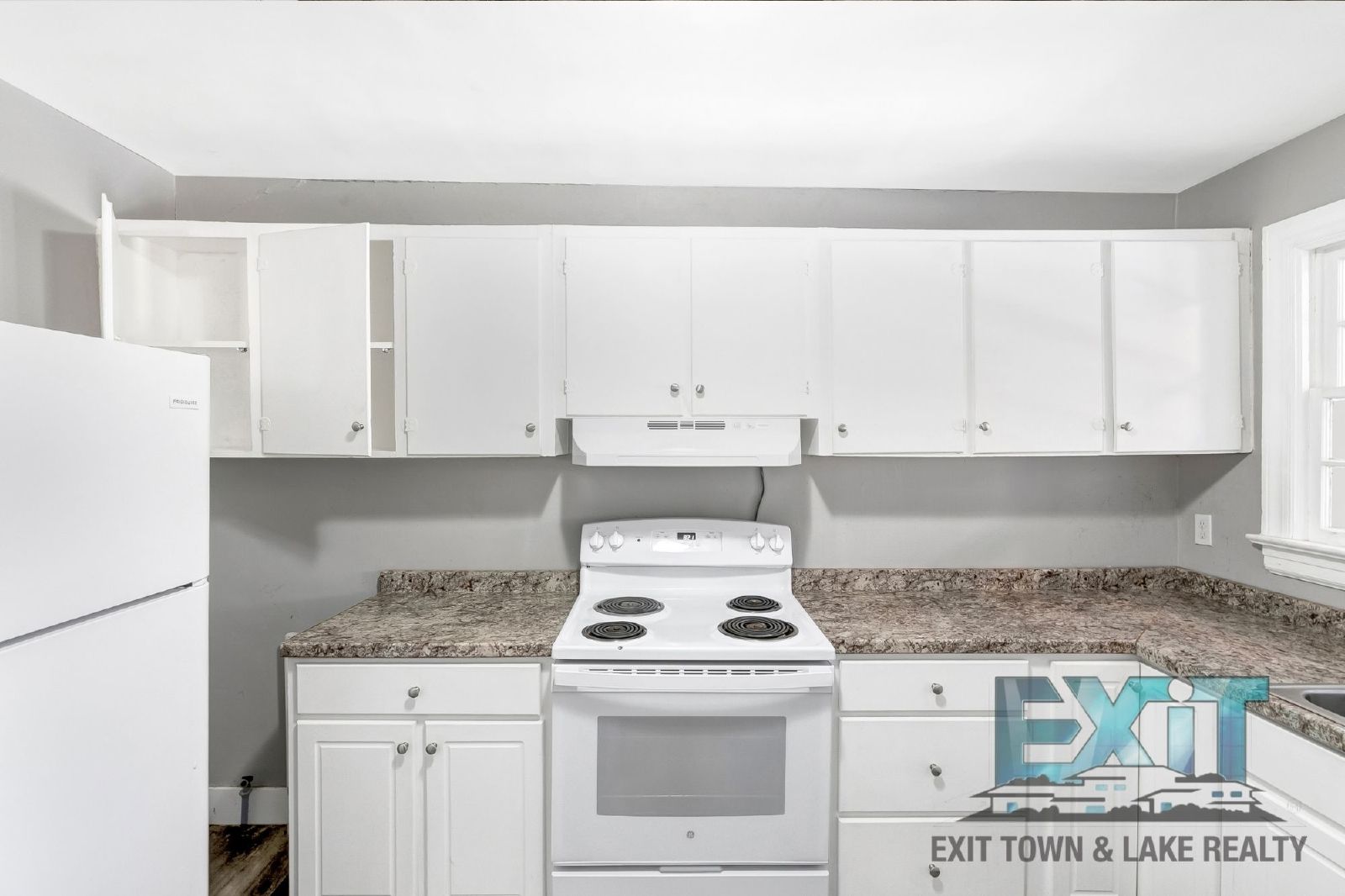 Golf Cart Friendly & Newly Renovated! property image