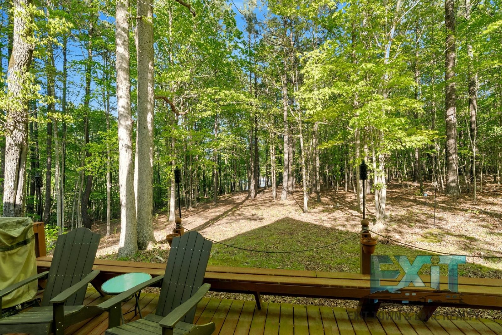 4 Bedroom, 2 Bath Home Available on Kerr Lake with Private Dock property image