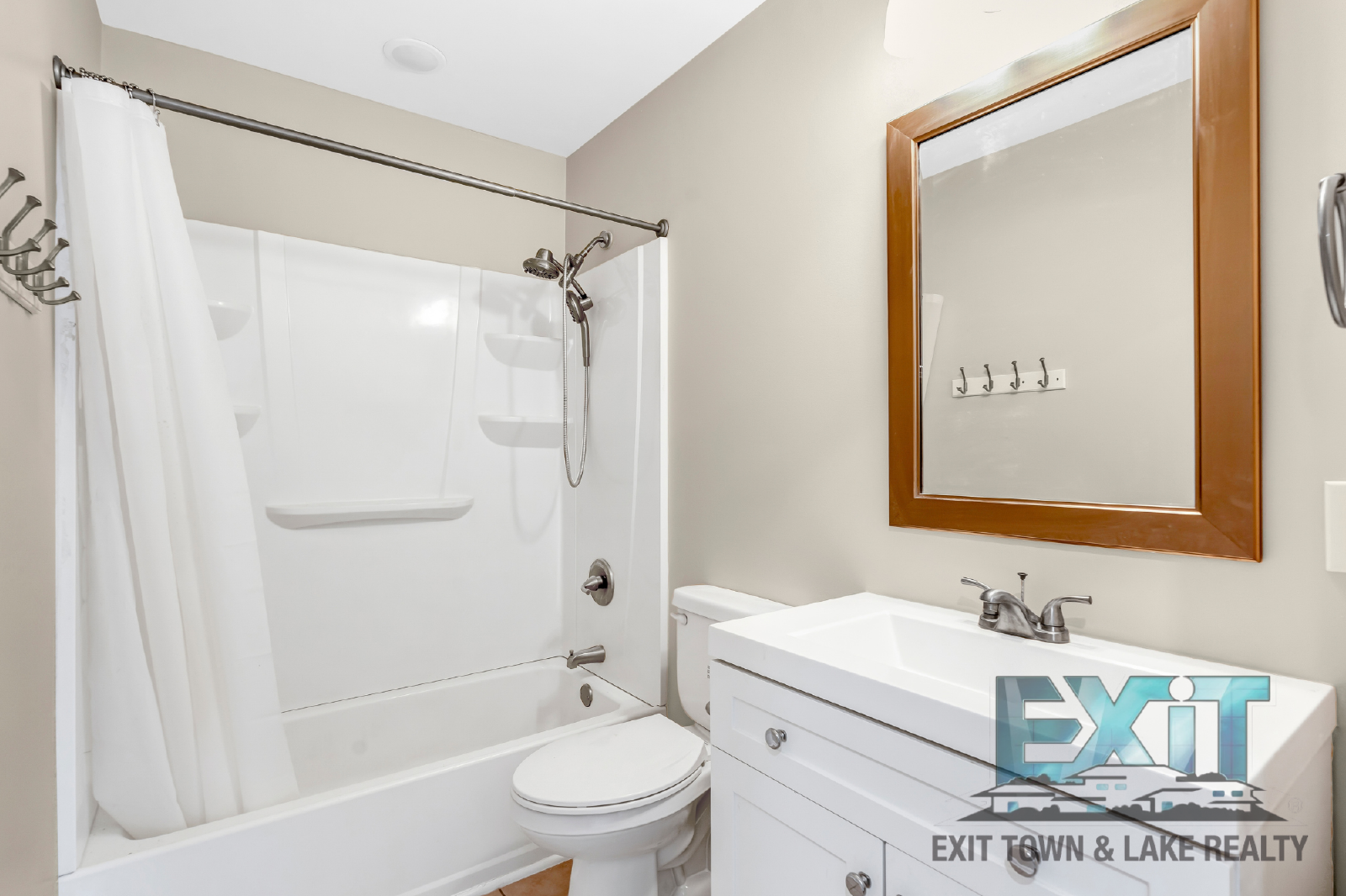 3BR Home in Colleen’s Cove with Boat Slip property image