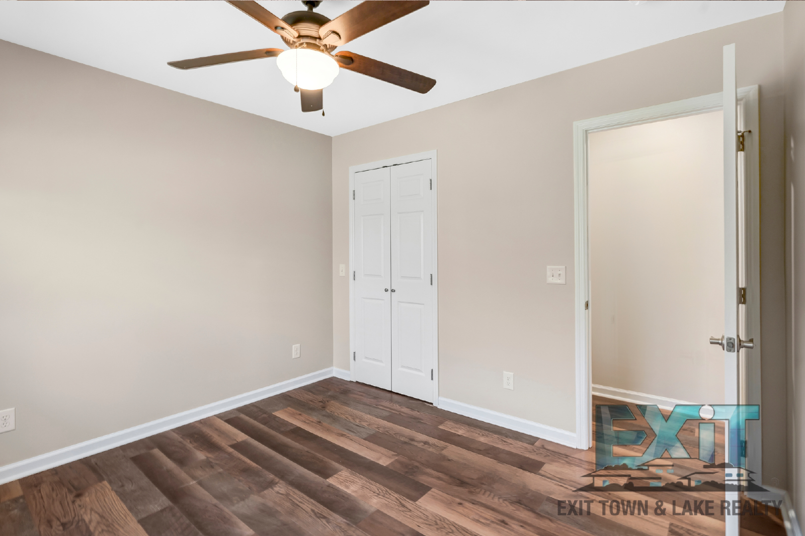 3BR Home in Colleen’s Cove with Boat Slip property image