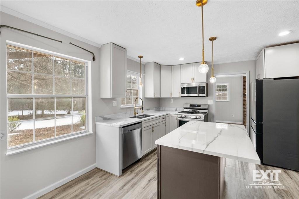 Welcome To This Smart 3 Bedroom, 1.5 Bath Home in Clarksville, VA! property image