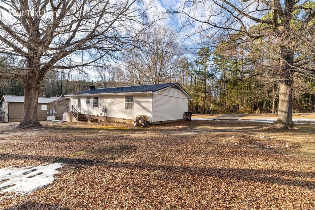 Welcome To This Smart 3 Bedroom, 1.5 Bath Home in Clarksville, VA! property image