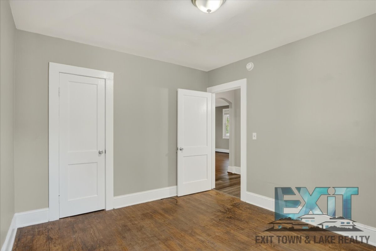 2 Bedroom & 1 Bathroom Home property image