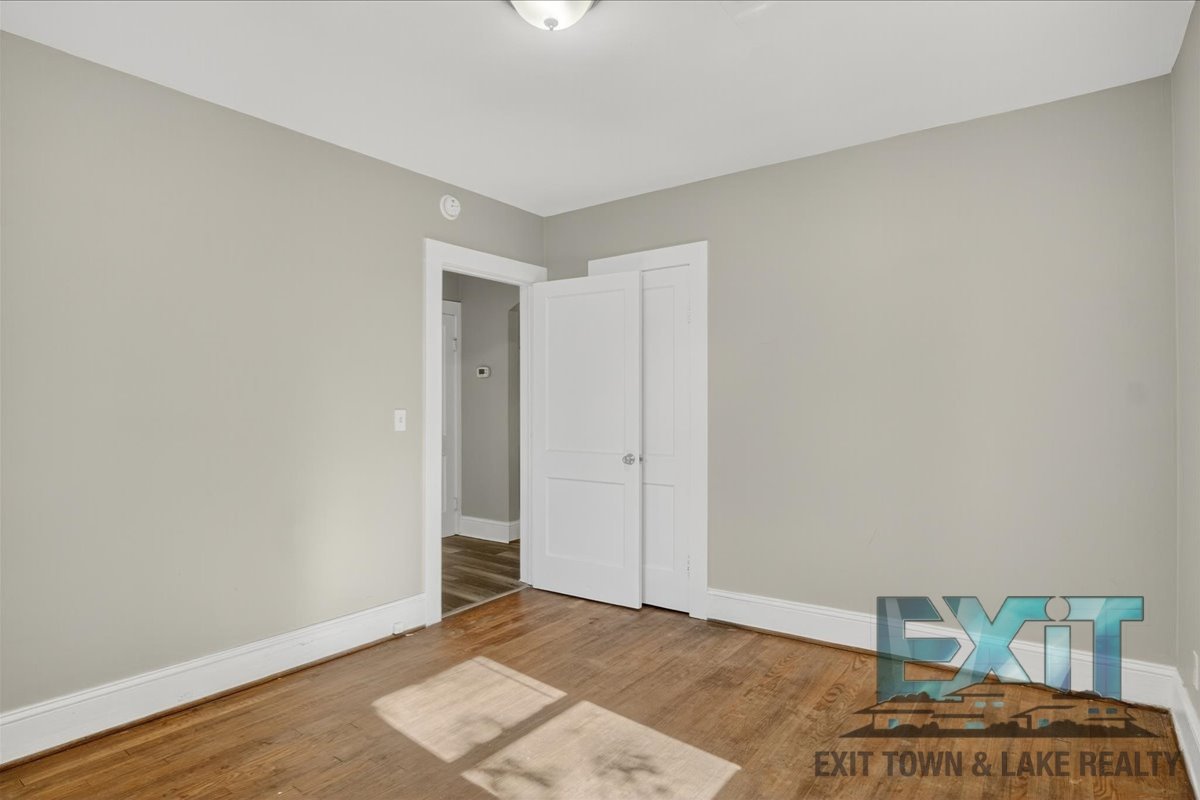 2 Bedroom & 1 Bathroom Home property image