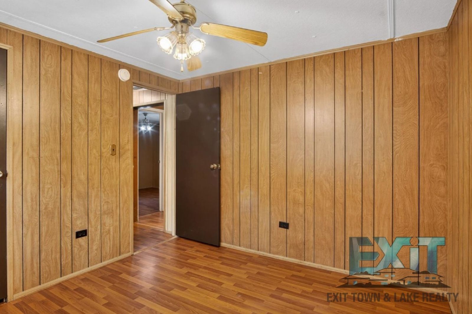 3 Bedroom, 1 Bath Home Available in LaCrosse! property image