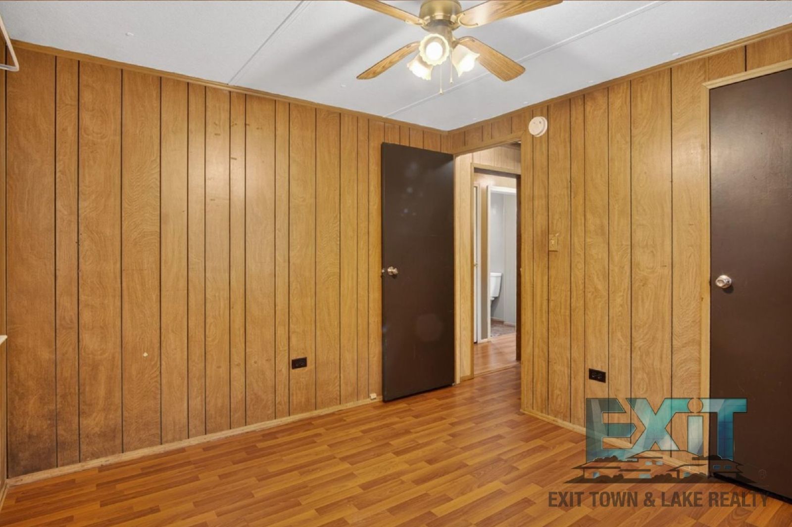 3 Bedroom, 1 Bath Home Available in LaCrosse! property image