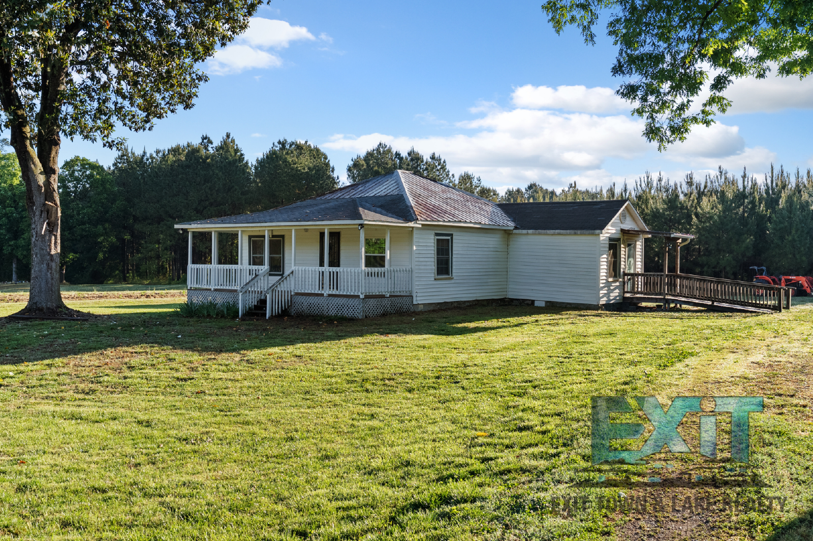 Freshly Renovated 2 Bedroom Rental in Warren County property image