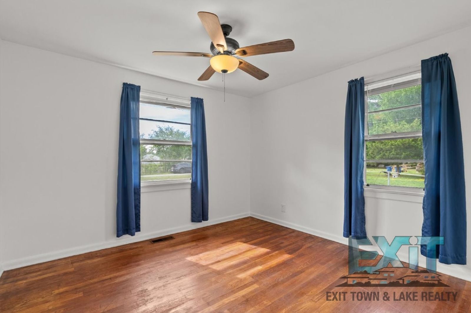 Charming 3BR Home in Jarratt - Convenient Location Near I-95 property image