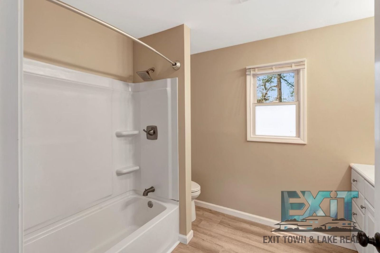 Fully Remodeled Home in Quiet Chase City Neighborhood property image