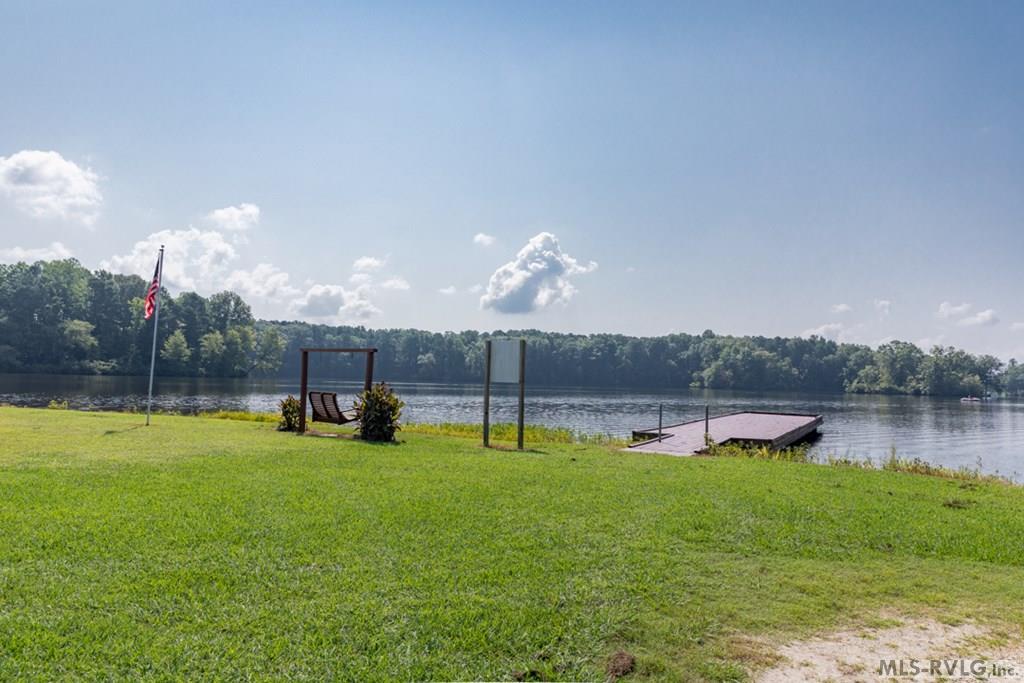 2 Bedroom, 2 Bath Home located in Tanglewood Shores property image