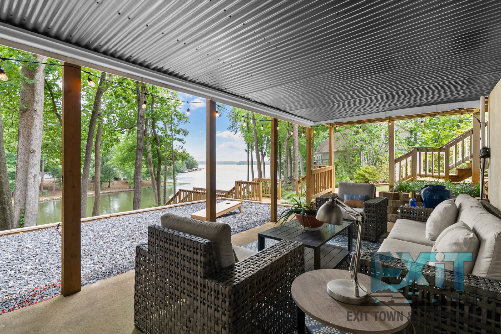 Available November 1, 2026 – March 31, 2027 | Short-Term Lake Gaston Rental property image