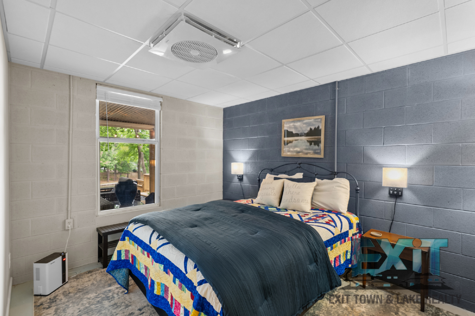 Available November 1, 2026 – March 31, 2027 | Short-Term Lake Gaston Rental property image