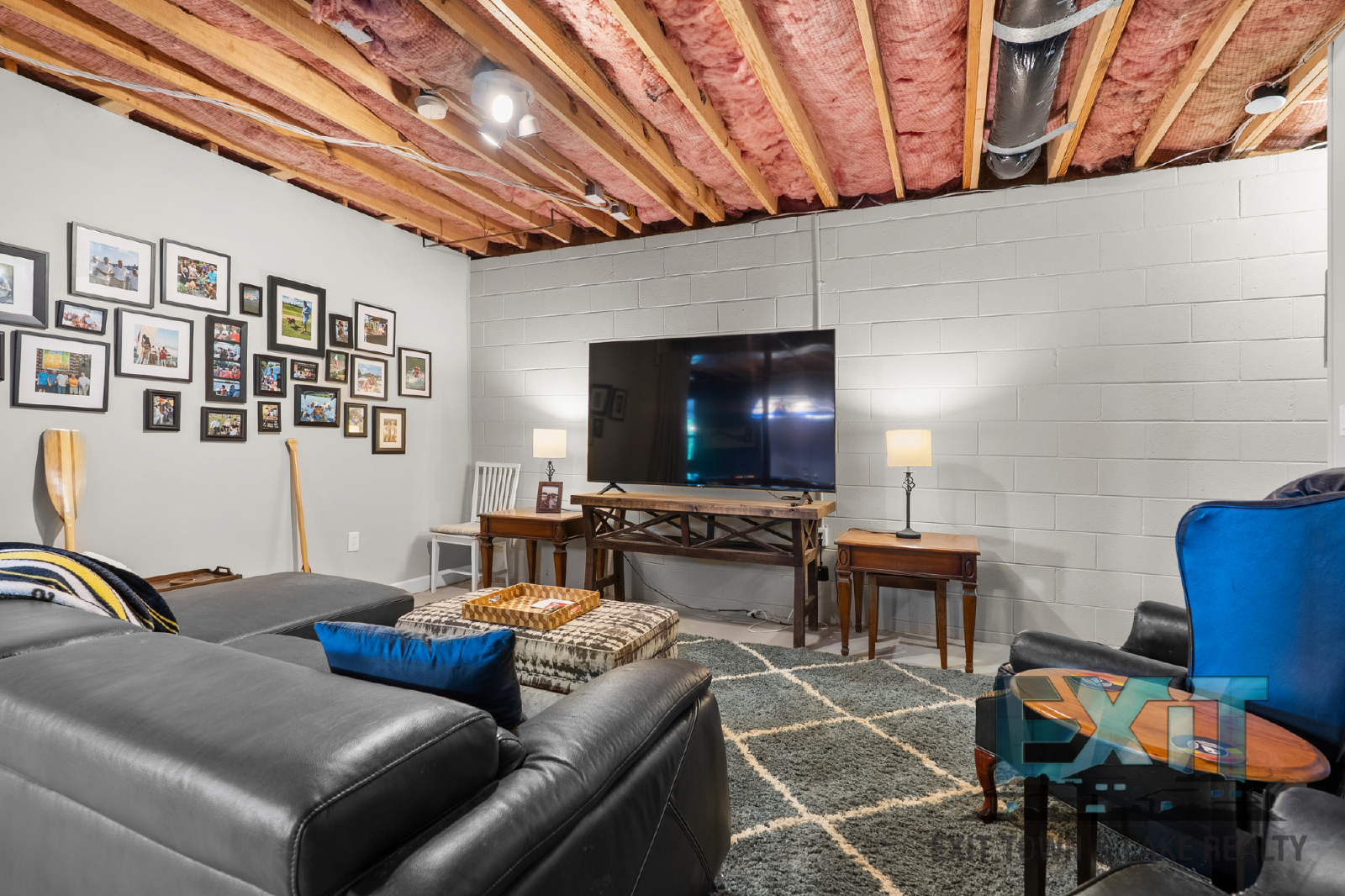 Available November 1, 2026 – March 31, 2027 | Short-Term Lake Gaston Rental property image