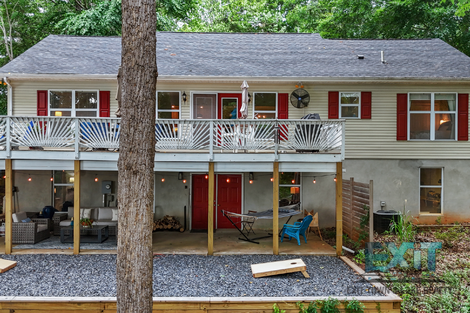 Available November 1, 2026 – March 31, 2027 | Short-Term Lake Gaston Rental property image