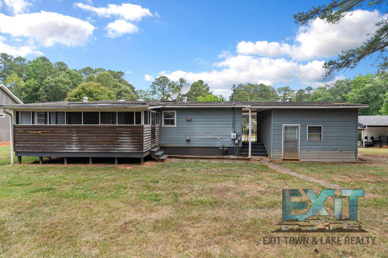 2 Bedroom, 2 Bath Home located in Tanglewood Shores property image