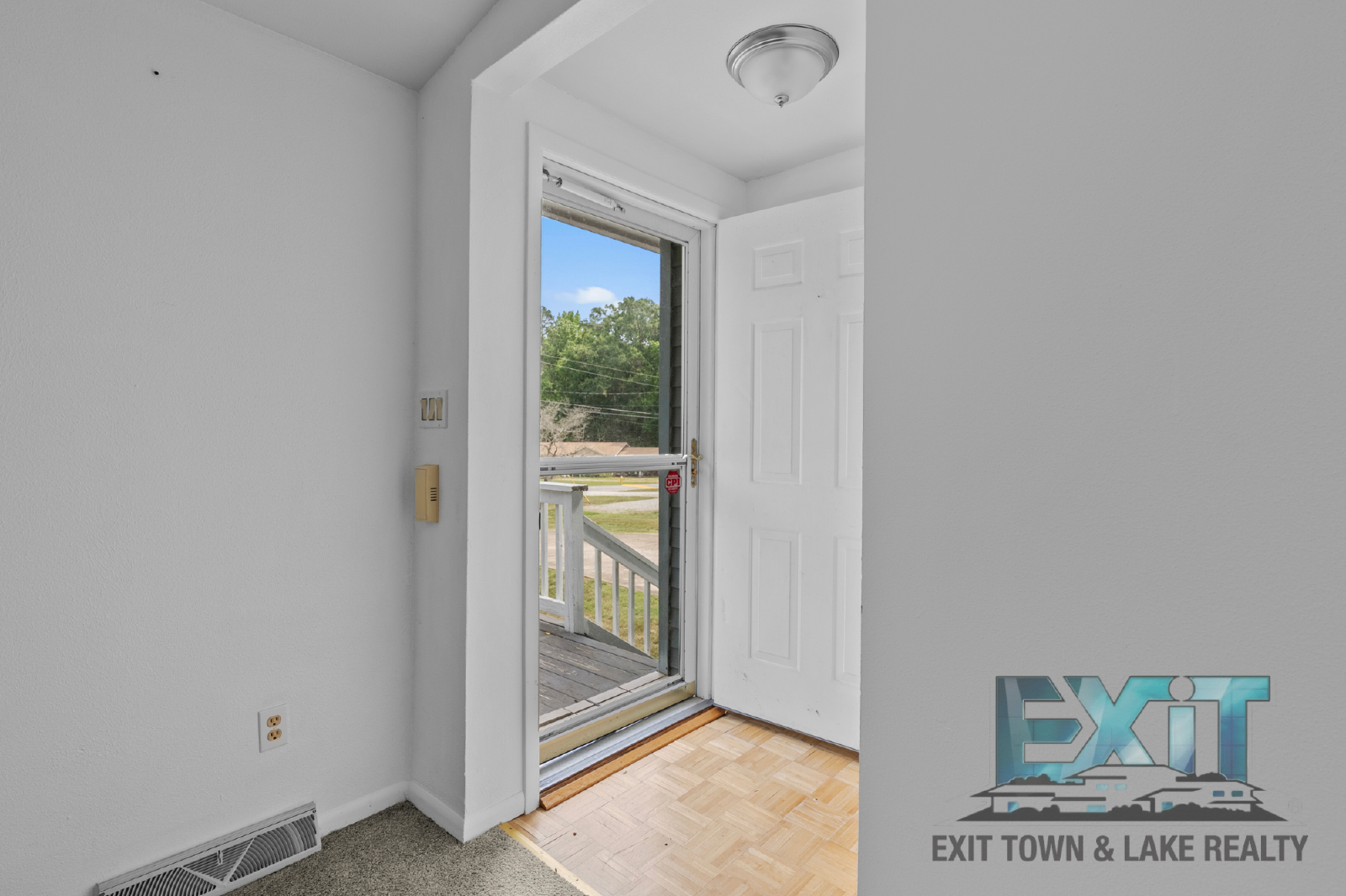 2 Bedroom, 2 Bath Home located in Tanglewood Shores property image