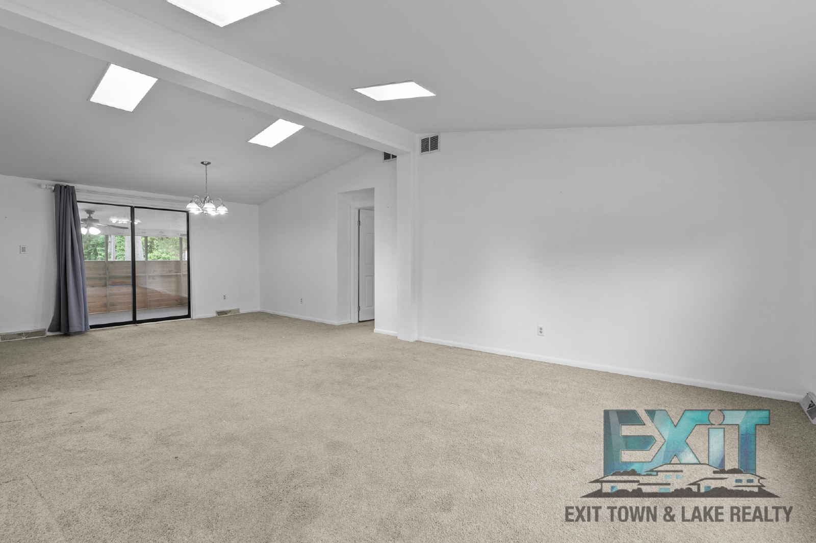 2 Bedroom, 2 Bath Home located in Tanglewood Shores property image