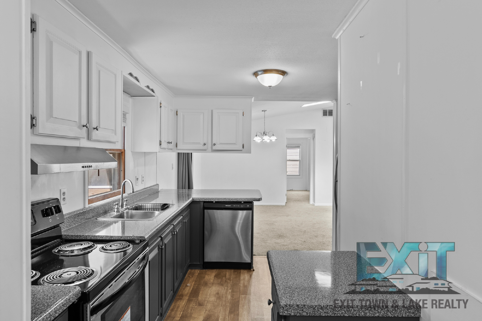 2 Bedroom, 2 Bath Home located in Tanglewood Shores property image