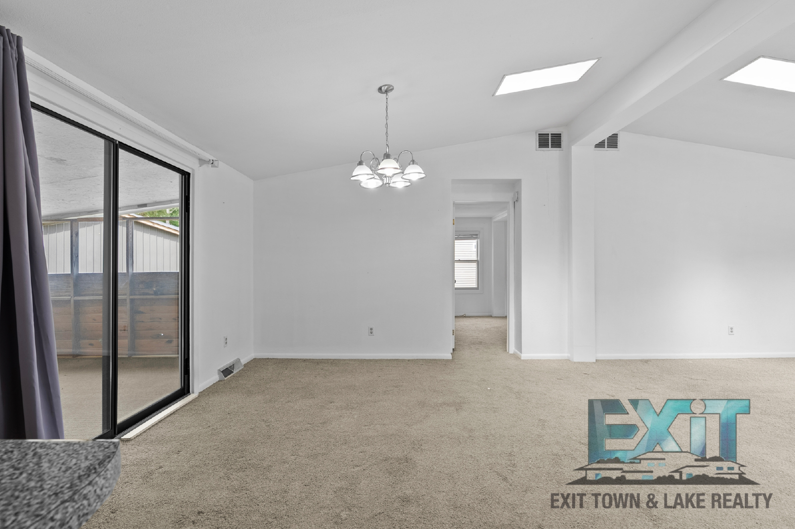 2 Bedroom, 2 Bath Home located in Tanglewood Shores property image