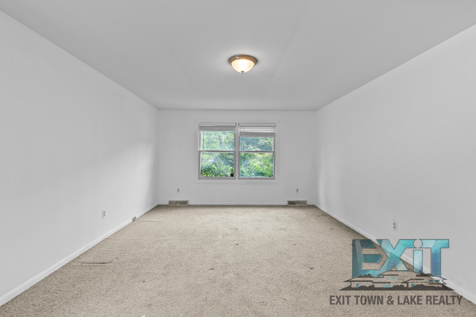 2 Bedroom, 2 Bath Home located in Tanglewood Shores property image