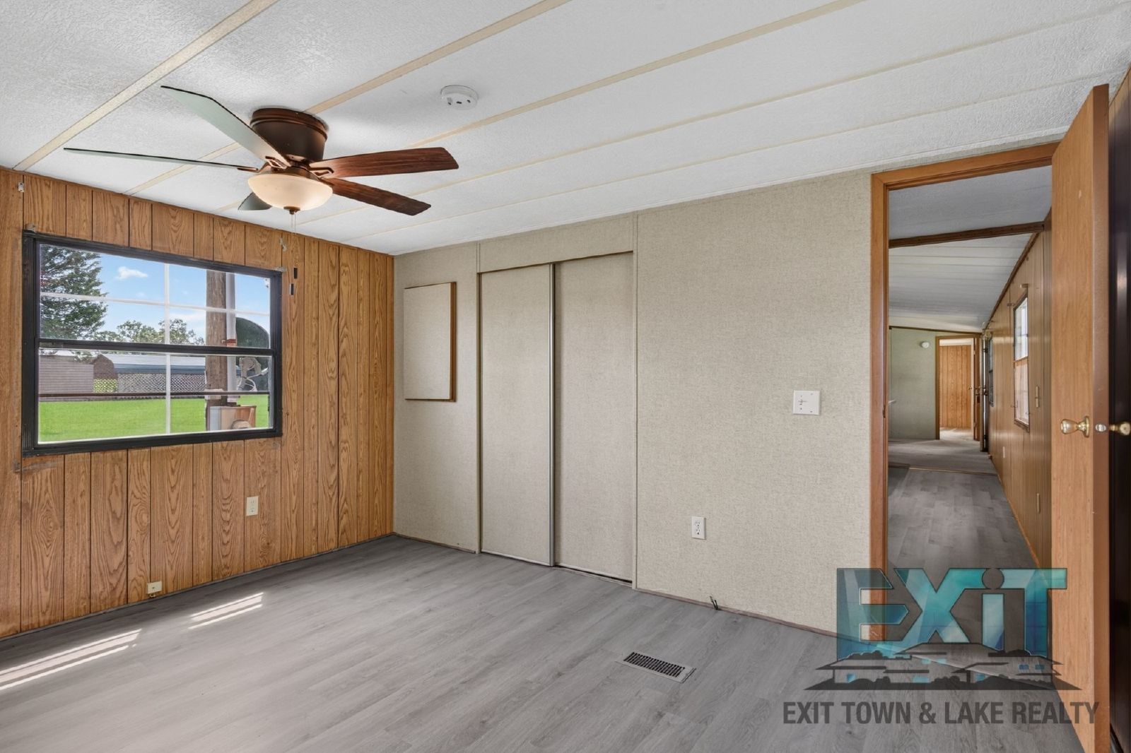 Peaceful Country Living in Gasburg, VA! property image