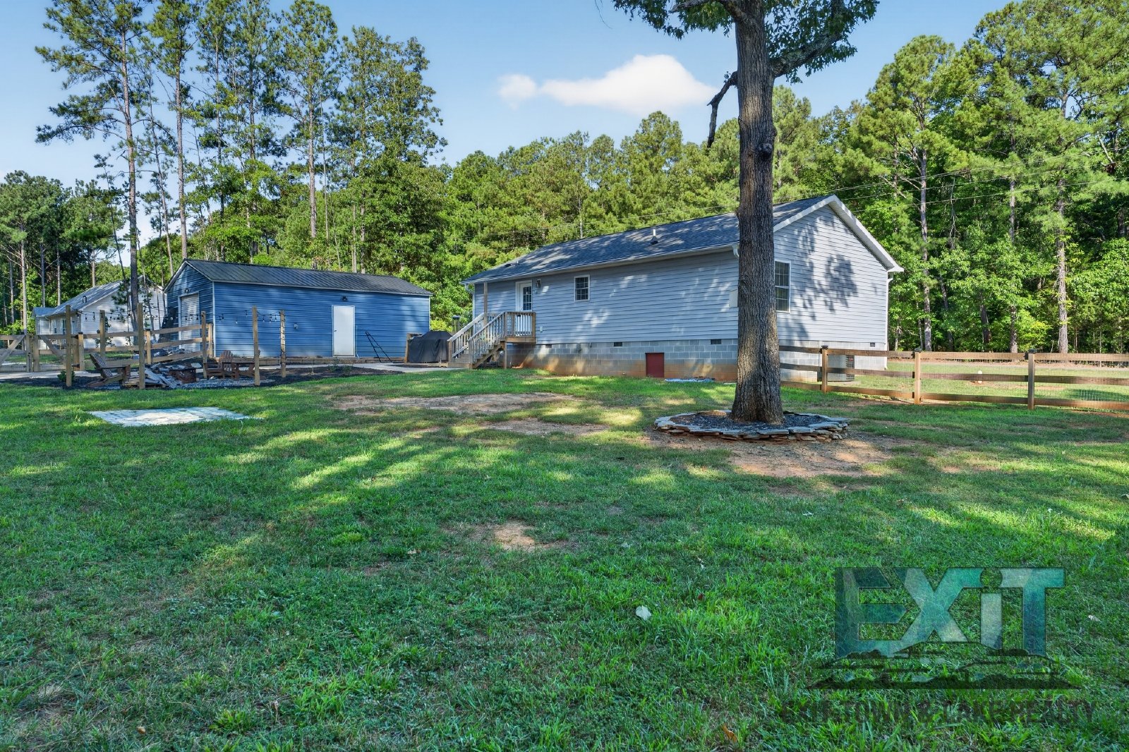 Charming 3BR/2BA Home with Fenced Yard & Detached Garage property image