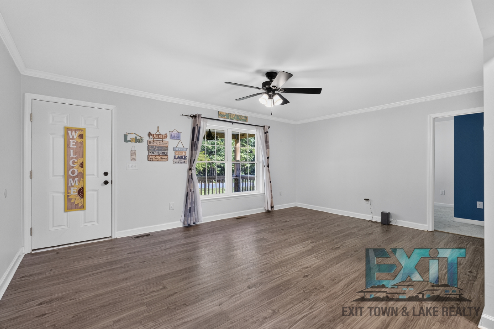 Charming 3BR/2BA Home with Fenced Yard & Detached Garage property image