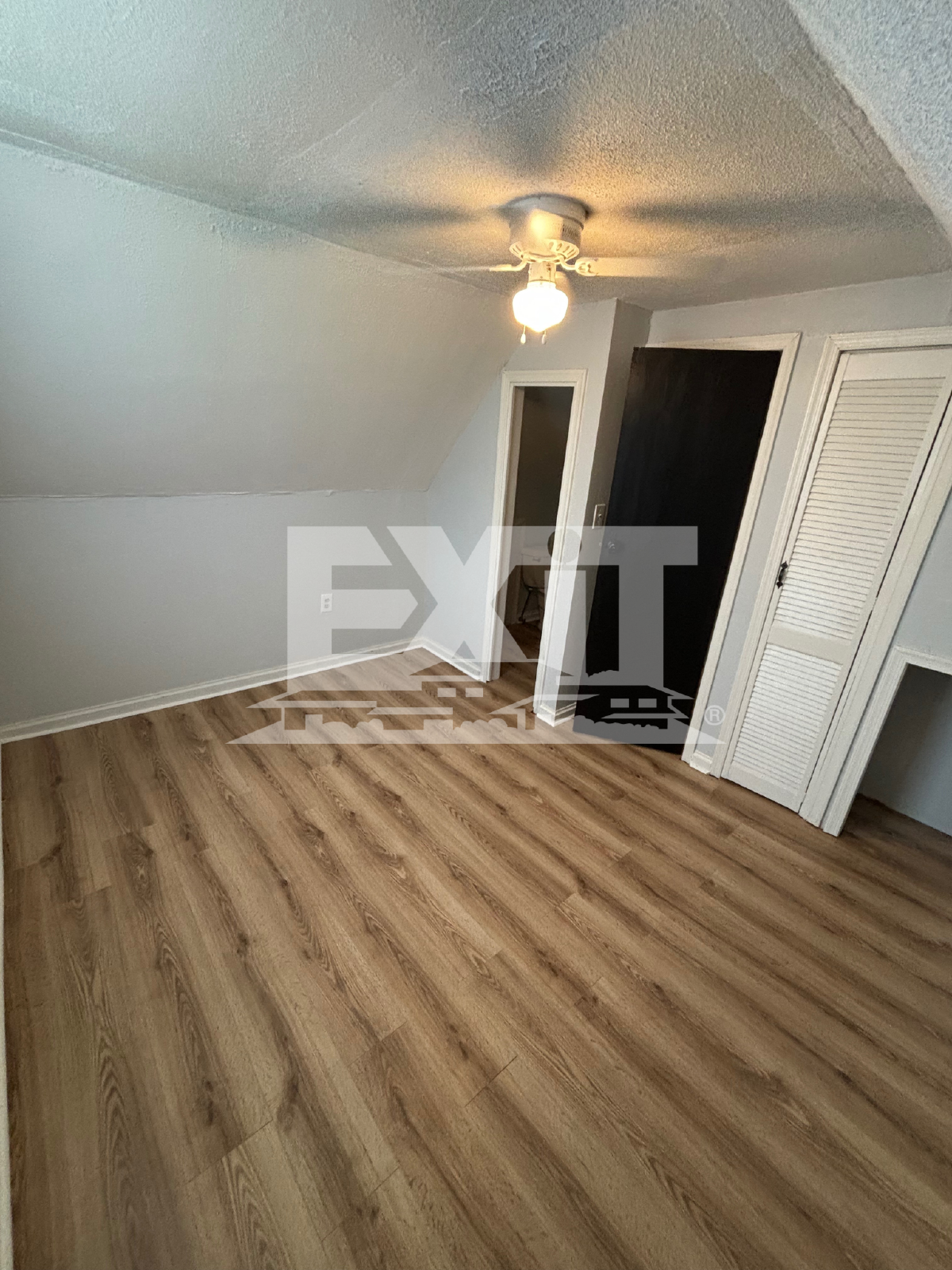 Charming 3 Bed 1.5 Bath Home in Bracey, VA property image